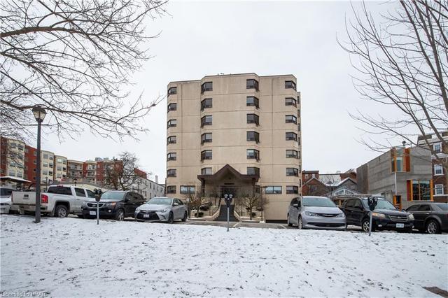 103 - 11 Cobourg Street, House attached with 2 bedrooms, 2 bathrooms and 1 parking in Stratford ON | Image 20