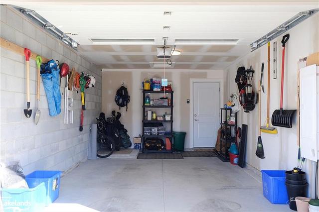 Spacious single car garage and full crawl space for storage! | Image 33