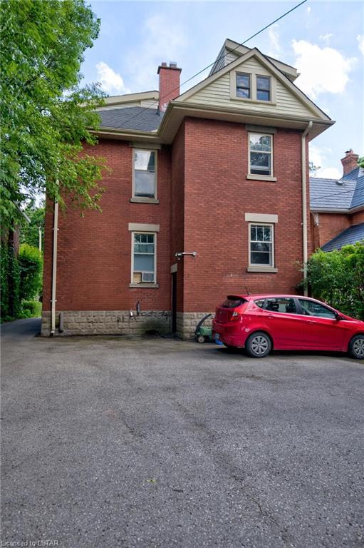 36-38 Windsor Avenue, Home with 6 bedrooms, 0 bathrooms and null parking in London ON | Image 4