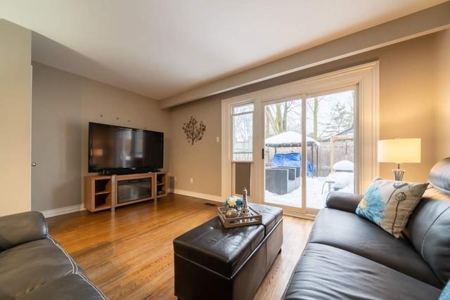 625 Francis Rd, Townhouse with 2 bedrooms, 2 bathrooms and 3 parking in Burlington ON | Image 27
