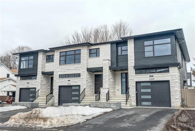 559 Mutual Street, Townhouse with 4 bedrooms, 4 bathrooms and 2 parking in Ottawa ON | Image 1