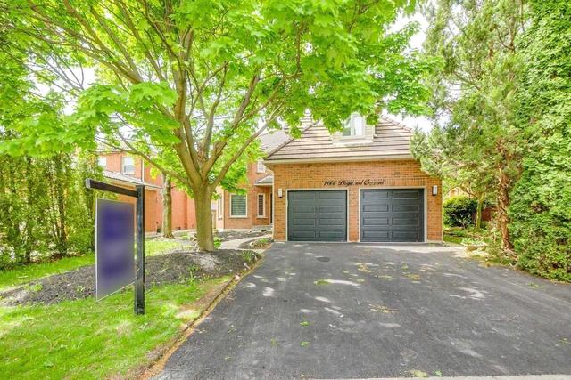 1148 Dogwood Cres, House detached with 4 bedrooms, 5 bathrooms and 4 parking in Oakville ON | Card Image