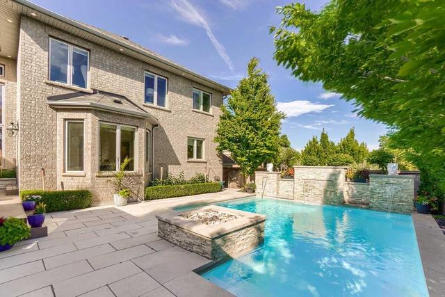 2312 Lyndhurst Dr, House detached with 4 bedrooms, 5 bathrooms and 4 parking in Oakville ON | Image 32