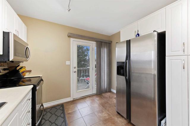 11197 Ancona Cres, House detached with 3 bedrooms, 3 bathrooms and 8 parking in Windsor ON | Image 4