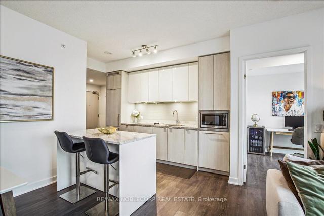 3605 - 115 Blue Jays Way, Condo with 2 bedrooms, 2 bathrooms and 0 parking in Toronto ON | Image 9