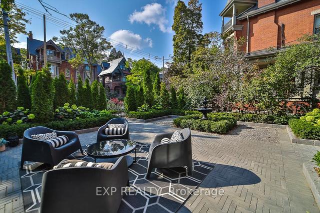 91 Bedford Rd, House detached with 4 bedrooms, 5 bathrooms and 2 parking in Toronto ON | Image 23
