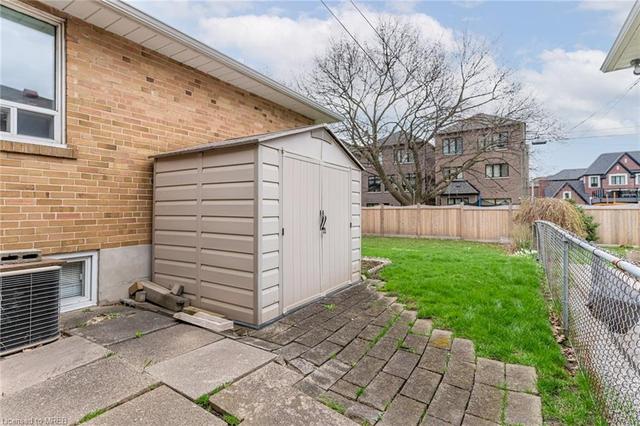 65 North Heights Road, House detached with 3 bedrooms, 2 bathrooms and 2 parking in Toronto ON | Image 38