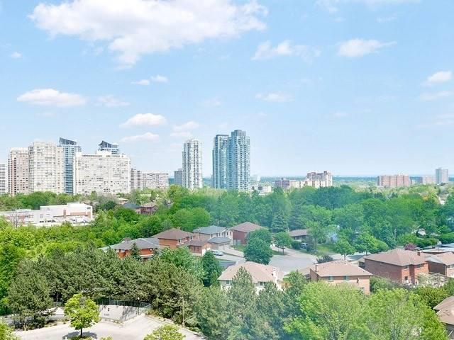 1003 - 250 Webb Dr, Condo with 2 bedrooms, 2 bathrooms and 2 parking in Mississauga ON | Image 7