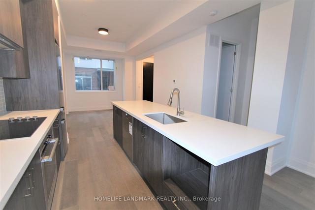 3 - 35 Dervock Cres, Townhouse with 4 bedrooms, 4 bathrooms and 2 parking in Toronto ON | Image 21