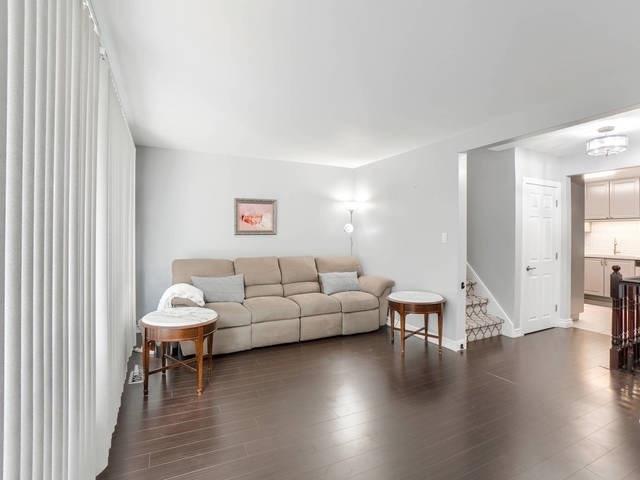 25 Brookmere Rd, House semidetached with 4 bedrooms, 2 bathrooms and 5 parking in Toronto ON | Image 19
