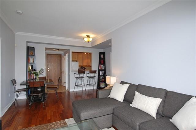 612 - 350 Mill Rd, Condo with 2 bedrooms, 2 bathrooms and 1 parking in Toronto ON | Image 5