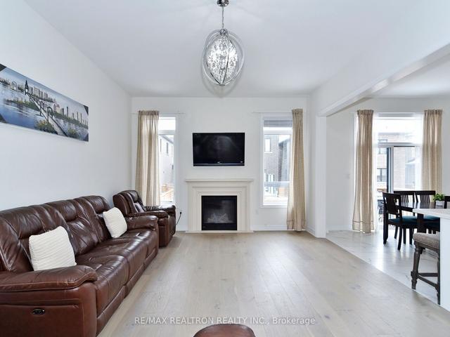 234 Factor St, House detached with 4 bedrooms, 5 bathrooms and 6 parking in Vaughan ON | Image 2