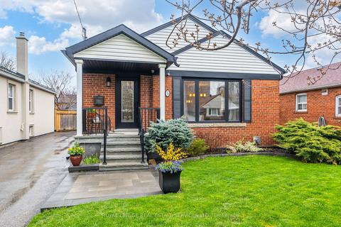 5 Gordon Park Dr, House detached with 3 bedrooms, 2 bathrooms and 6 parking in Toronto ON | Card Image