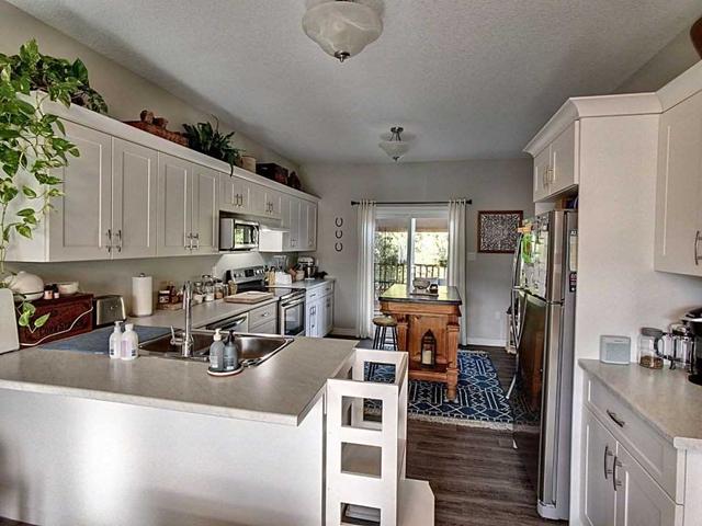 11 Cote Dr, House detached with 3 bedrooms, 3 bathrooms and 5 parking in Guelph ON | Image 22