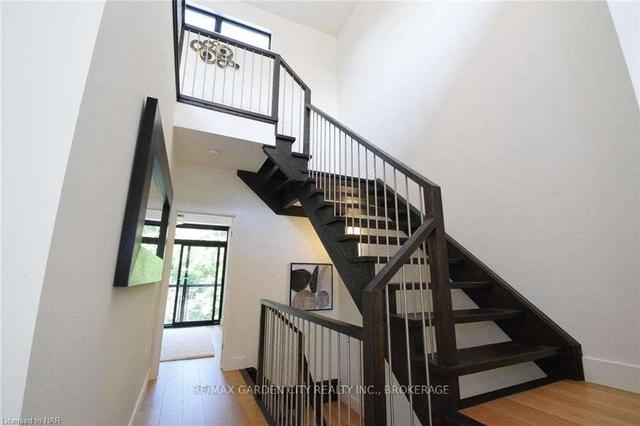 5 - 2 Brock St S, Townhouse with 2 bedrooms, 3 bathrooms and 2 parking in Hamilton ON | Image 13