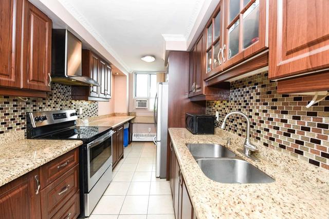 913 - 1625 Bloor St, Condo with 3 bedrooms, 2 bathrooms and 1 parking in Mississauga ON | Image 7