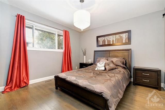 1893 Lauder Drive, House detached with 3 bedrooms, 2 bathrooms and 4 parking in Ottawa ON | Image 17