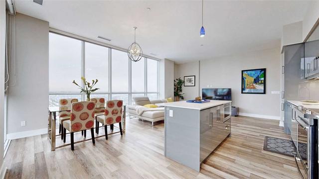 uph05 - 5180 Yonge St, Condo with 2 bedrooms, 2 bathrooms and 1 parking in Toronto ON | Image 5