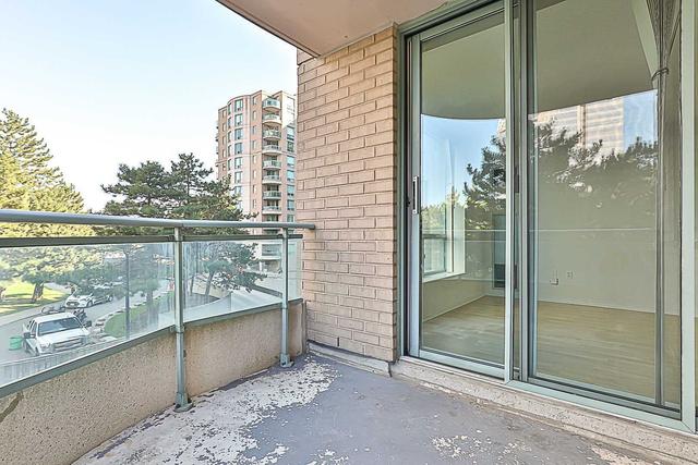 308 - 8 Pemberton Ave, Condo with 2 bedrooms, 2 bathrooms and 1 parking in Toronto ON | Image 19