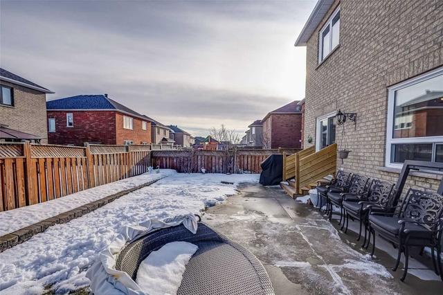 27 Frustac Tr, House detached with 4 bedrooms, 3 bathrooms and 6 parking in Caledon ON | Image 24