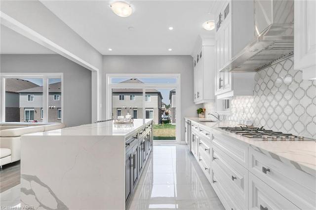 40 Macalister Boulevard, House detached with 4 bedrooms, 3 bathrooms and 4 parking in Guelph ON | Image 8