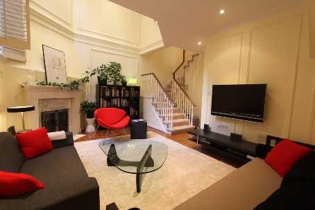 th15 - 240 Broadway Ave, Townhouse with 2 bedrooms, 4 bathrooms and 2 parking in Toronto ON | Image 2