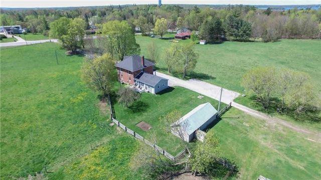 765 County Rd 121 Rd, House other with 3 bedrooms, 2 bathrooms and 10 parking in Kawartha Lakes ON | Image 3