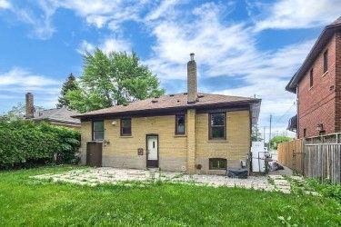 372 Drewry Ave, House detached with 3 bedrooms, 2 bathrooms and 2 parking in Toronto ON | Image 10