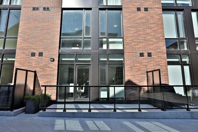 Th 11 - 25 Malcolm Rd, Townhouse with 2 bedrooms, 3 bathrooms and 1 parking in Toronto ON | Image 1