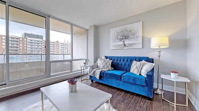 608 - 9 Four Winds Dr, Condo with 3 bedrooms, 2 bathrooms and 1 parking in Toronto ON | Image 23