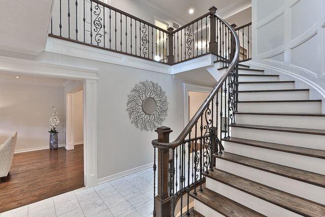230 Kingsdale Ave, House detached with 5 bedrooms, 7 bathrooms and 6 parking in Toronto ON | Image 5