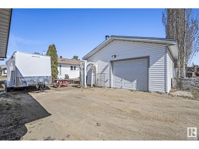 16911 101 St Nw, House detached with 3 bedrooms, 2 bathrooms and null parking in Edmonton AB | Image 68