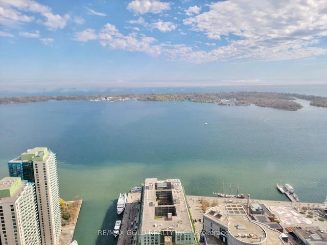 6209 - 10 York St, Condo with 1 bedrooms, 1 bathrooms and 1 parking in Toronto ON | Image 9
