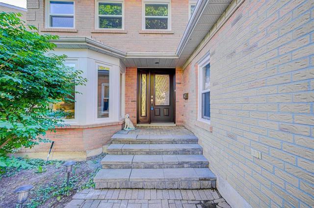 22 The Bridle Tr, House detached with 4 bedrooms, 4 bathrooms and 4 parking in Markham ON | Image 12