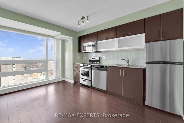 2008 - 2015 Sheppard Ave E, Condo with 1 bedrooms, 1 bathrooms and 0 parking in Toronto ON | Image 3