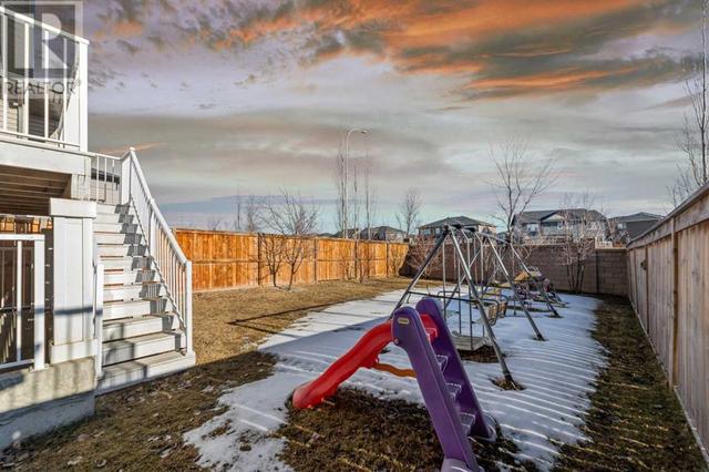 199 Evanswood Circle Nw, House semidetached with 4 bedrooms, 3 bathrooms and 4 parking in Calgary AB | Image 28