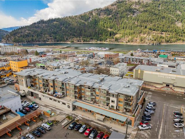 317 - 710 Vernon Street, Condo with 3 bedrooms, 2 bathrooms and 1 parking in Nelson BC | Image 39