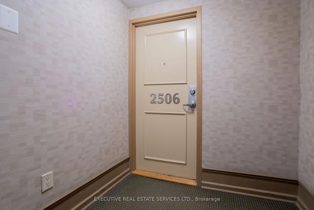 2506 - 725 Donmills Rd, Condo with 2 bedrooms, 1 bathrooms and 1 parking in Toronto ON | Image 6