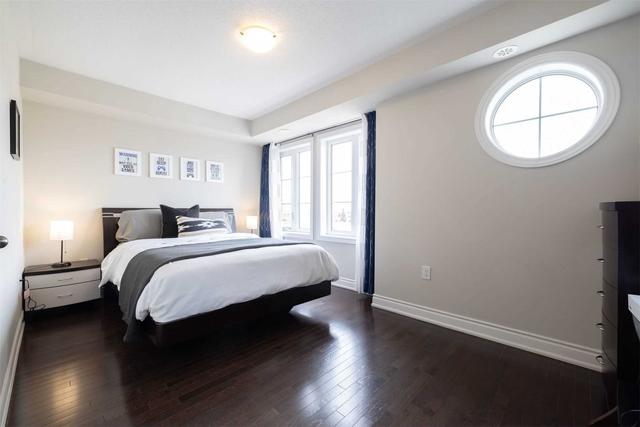 7 - 1331 Major Mackenzie Dr, Townhouse with 3 bedrooms, 3 bathrooms and 2 parking in Vaughan ON | Image 5