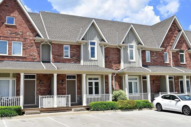 8 - 4115 Upper Middle Rd, Townhouse with 2 bedrooms, 3 bathrooms and 2 parking in Burlington ON | Image 1