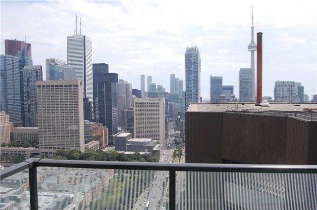 3608 - 426 University Ave, Condo with 2 bedrooms, 1 bathrooms and 0 parking in Toronto ON | Image 2