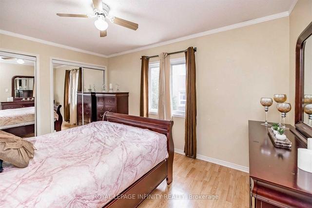 72 Mosley Cres, House detached with 2 bedrooms, 2 bathrooms and 5.5 parking in Brampton ON | Image 9