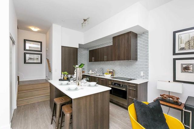 Th1 - 508 Wellington St, Townhouse with 3 bedrooms, 3 bathrooms and 1 parking in Toronto ON | Image 7