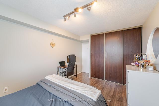 616 - 2929 Aquitaine Ave, Condo with 2 bedrooms, 1 bathrooms and 1 parking in Mississauga ON | Image 4