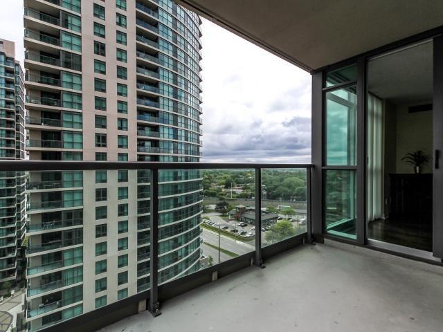 1405 - 225 Sherway Gardens Rd, Condo with 2 bedrooms, 2 bathrooms and 1 parking in Toronto ON | Image 28