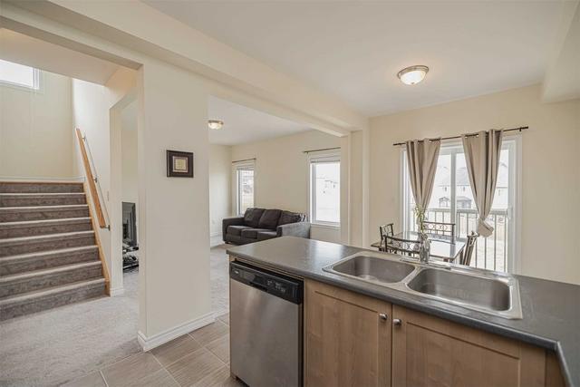 141 Isaeblla Dr, House semidetached with 3 bedrooms, 4 bathrooms and 2 parking in Orillia ON | Image 33