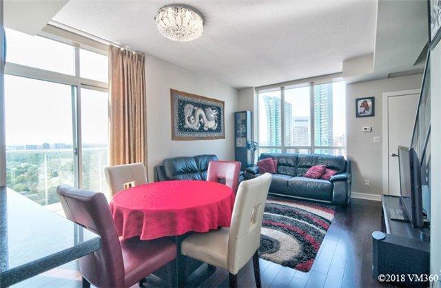 Uph02 - 1 Avondale Ave, Condo with 2 bedrooms, 2 bathrooms and 1 parking in Toronto ON | Image 10