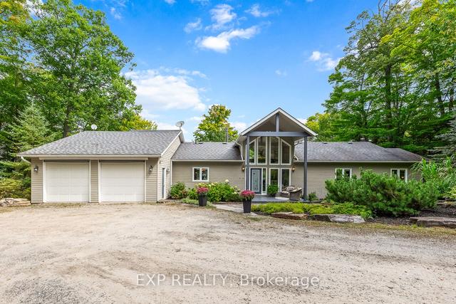 1011 Sugar Bush Rd, House detached with 6 bedrooms, 3 bathrooms and 12 parking in Lake of Bays ON | Image 23