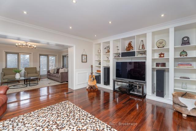 3 Huttonville Dr, House detached with 4 bedrooms, 4 bathrooms and 12 parking in Brampton ON | Image 17