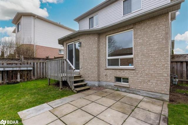 6 Hemlock Court, House detached with 3 bedrooms, 2 bathrooms and 5 parking in Barrie ON | Image 17